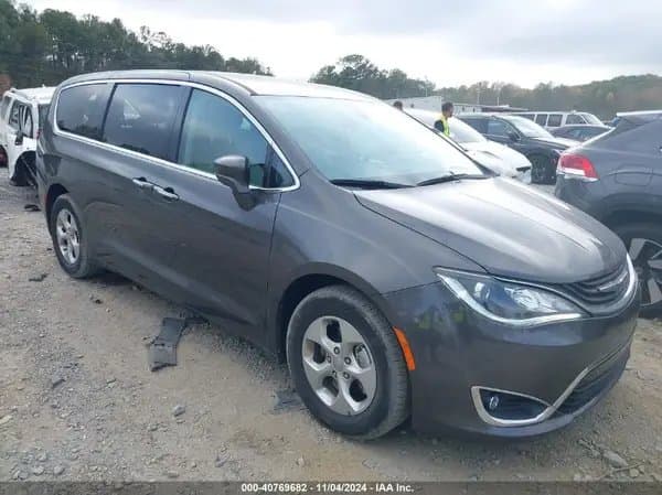 Chrysler Pacifica 2018