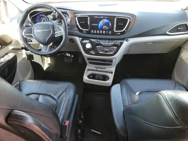 Chrysler Pacifica 2018