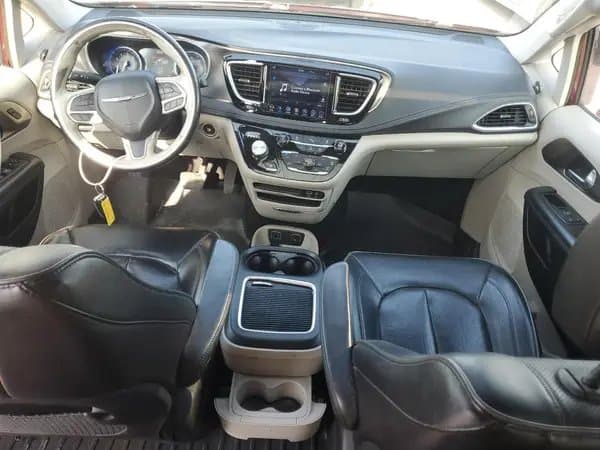 Chrysler Pacifica 2018