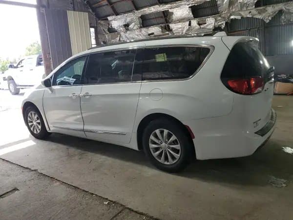 Chrysler Pacifica 2018
