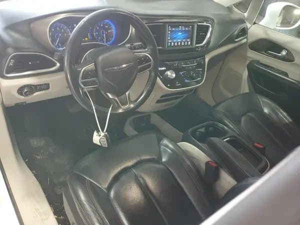 Chrysler Pacifica 2018