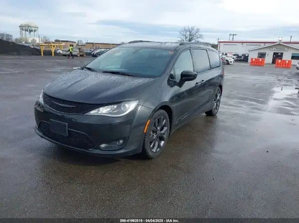 Chrysler Pacifica 2018