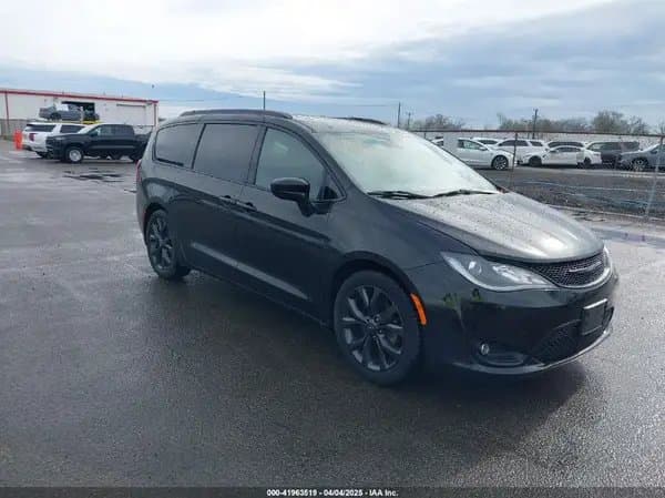 Chrysler Pacifica 2018