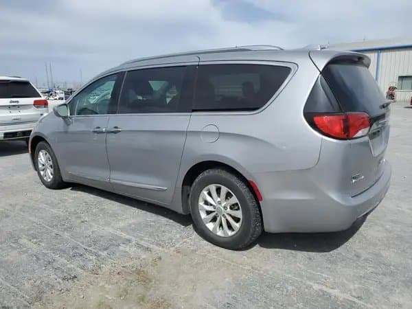 Chrysler Pacifica 2018