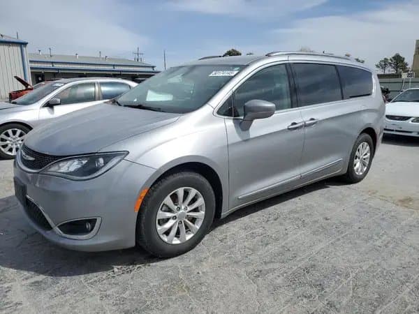 Chrysler Pacifica 2018