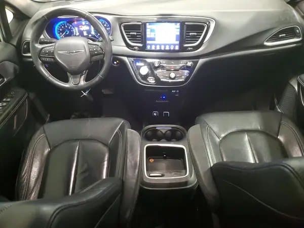 Chrysler Pacifica 2018