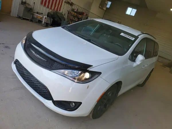 Chrysler Pacifica 2018