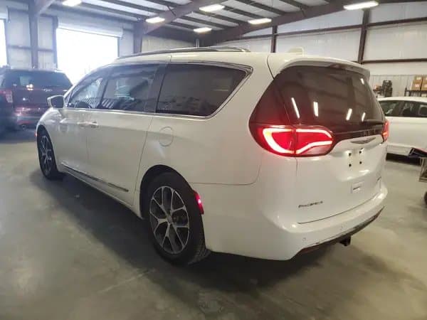 Chrysler Pacifica 2018
