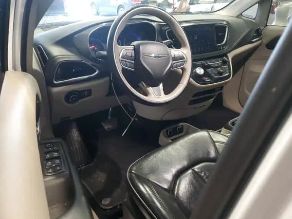 Chrysler Pacifica 2018