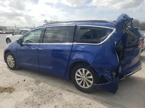 Chrysler Pacifica 2018