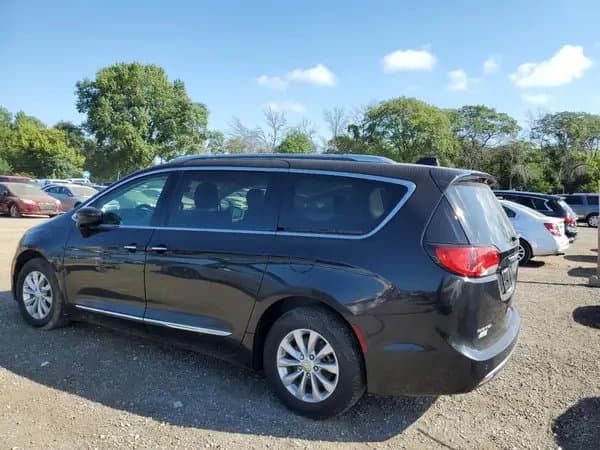 Chrysler Pacifica 2018