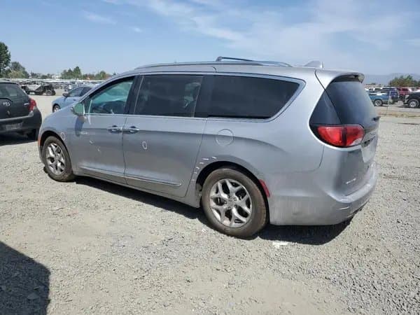 Chrysler Pacifica 2018