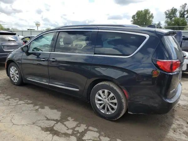 Chrysler Pacifica 2018