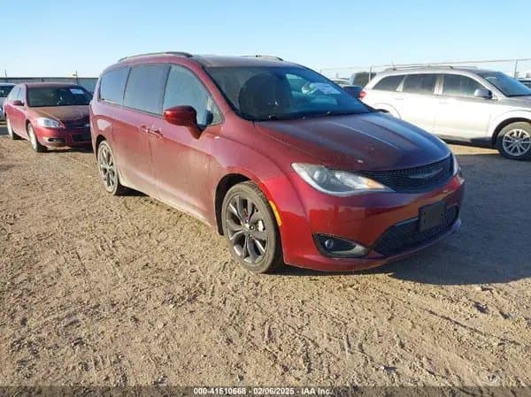 Chrysler Pacifica 2018
