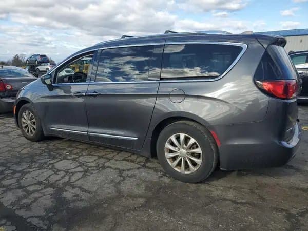 Chrysler Pacifica 2018