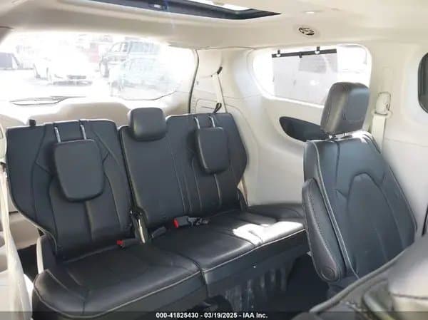 Chrysler Pacifica 2018
