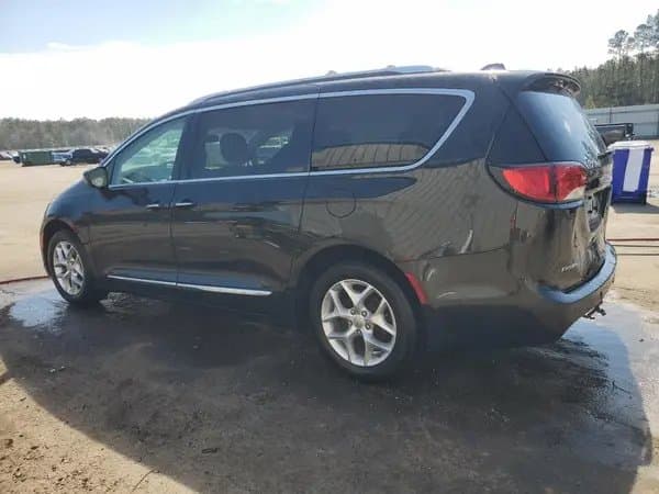 Chrysler Pacifica 2018