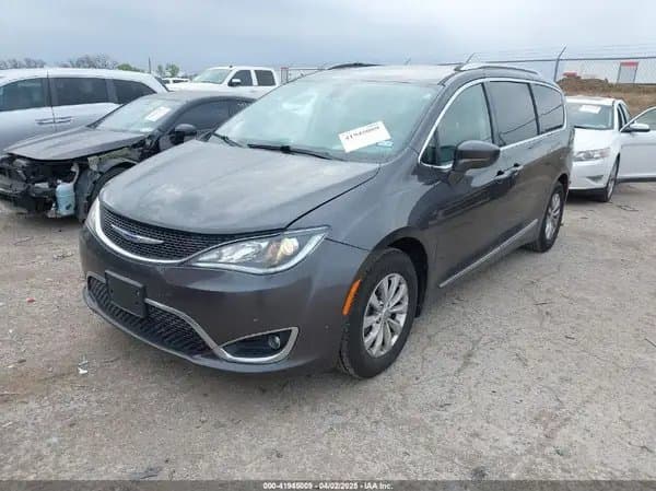 Chrysler Pacifica 2019