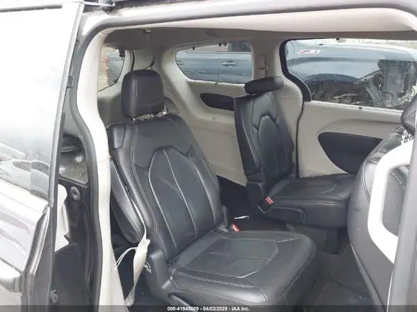 Chrysler Pacifica 2019
