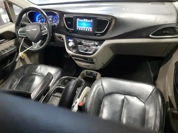 Chrysler Pacifica 2019