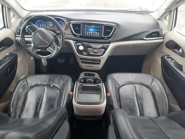 Chrysler Pacifica 2019