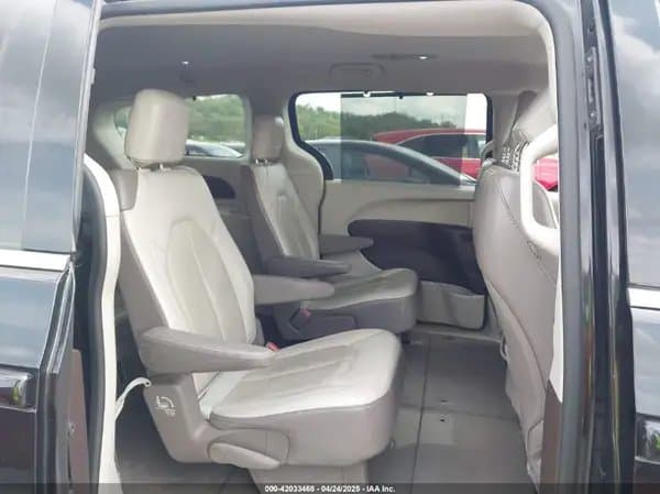 Chrysler Pacifica 2019