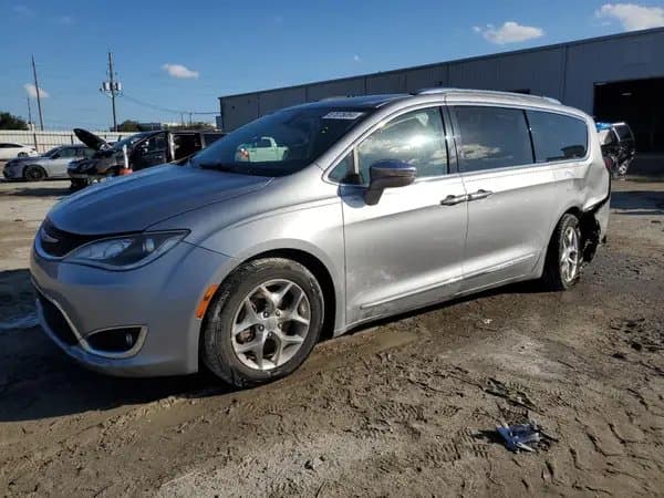 Chrysler Pacifica 2019