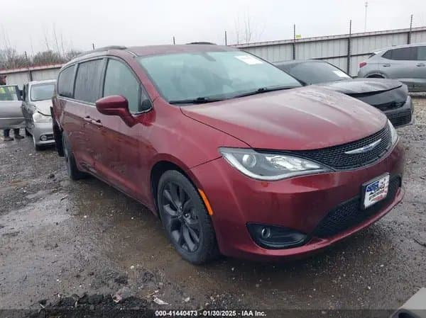 Chrysler Pacifica 2019