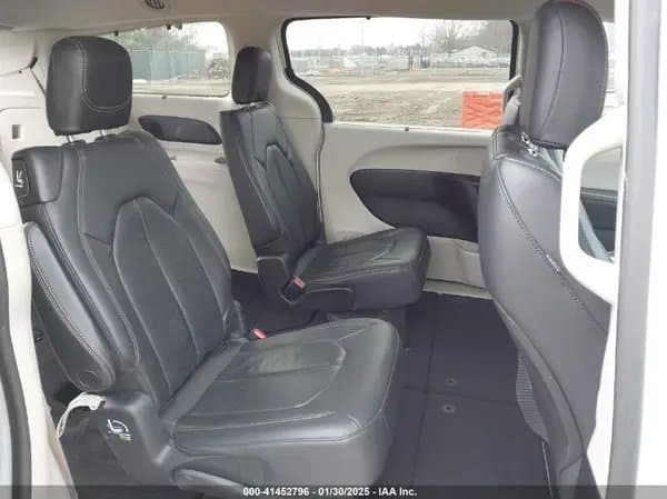 Chrysler Pacifica 2019
