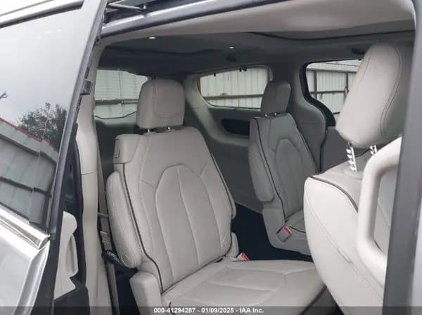 Chrysler Pacifica 2019