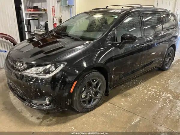 Chrysler Pacifica 2019