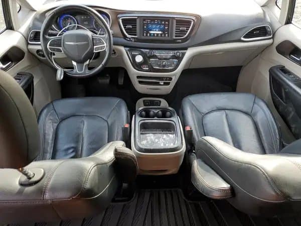 Chrysler Pacifica 2019