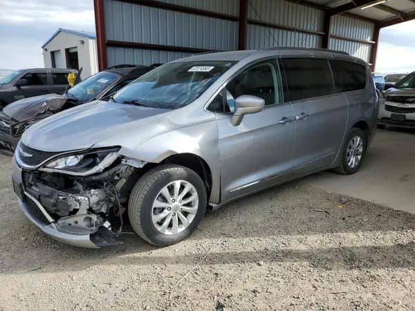 Chrysler Pacifica 2019