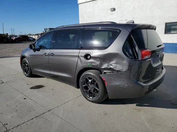 Chrysler Pacifica 2020