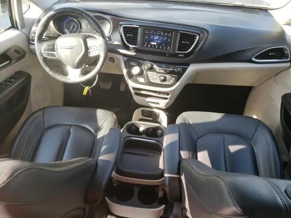 Chrysler Pacifica 2020