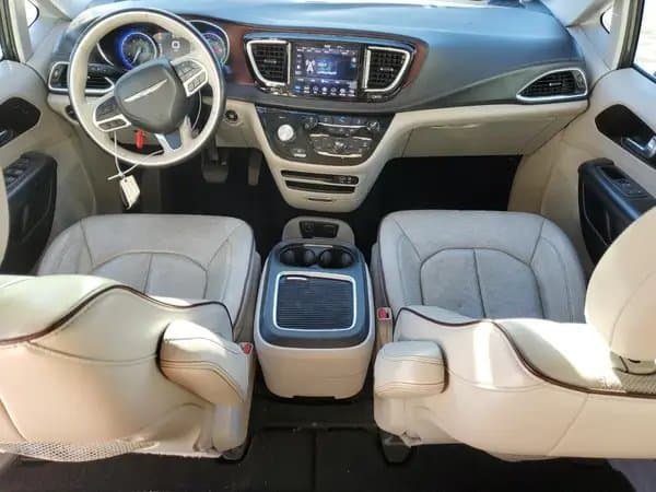 Chrysler Pacifica 2020