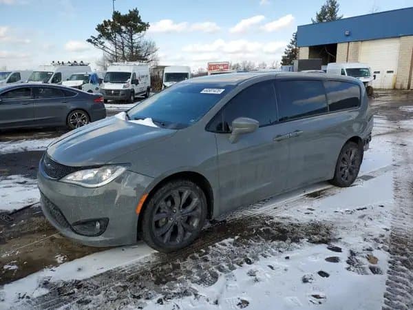 Chrysler Pacifica 2020