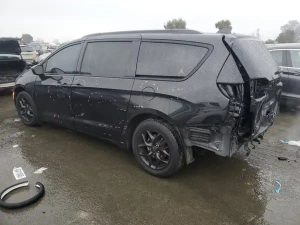 Chrysler Pacifica 2020