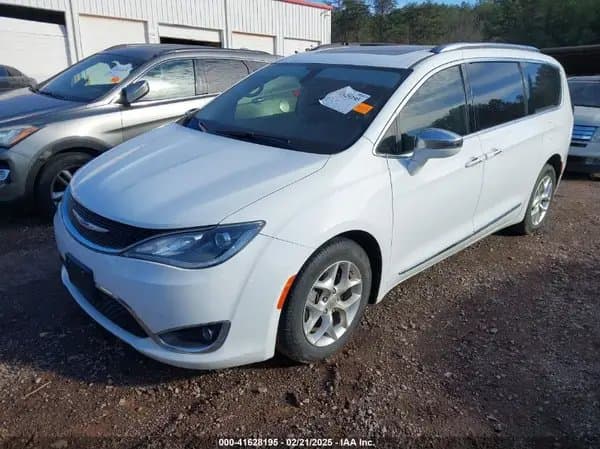 Chrysler Pacifica 2020