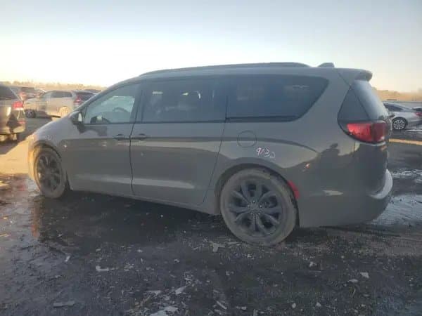 Chrysler Pacifica 2020