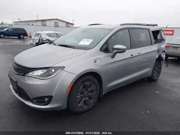 Chrysler Pacifica 2020