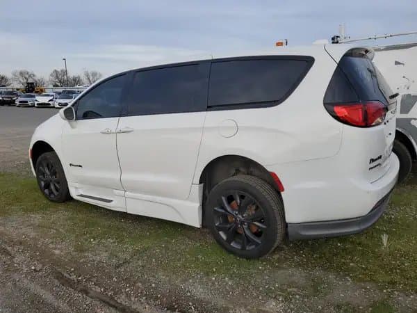 Chrysler Pacifica 2020