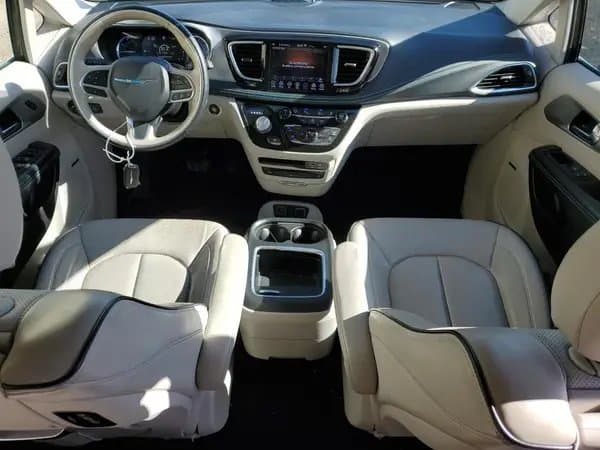 Chrysler Pacifica 2020