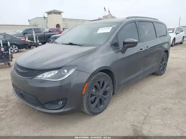 Chrysler Pacifica 2020