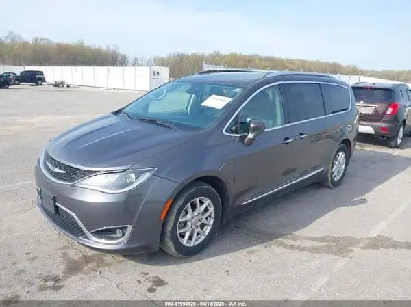 Chrysler Pacifica 2020