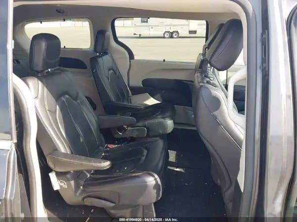 Chrysler Pacifica 2020
