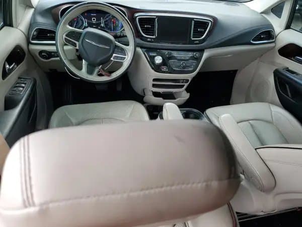 Chrysler Pacifica 2020