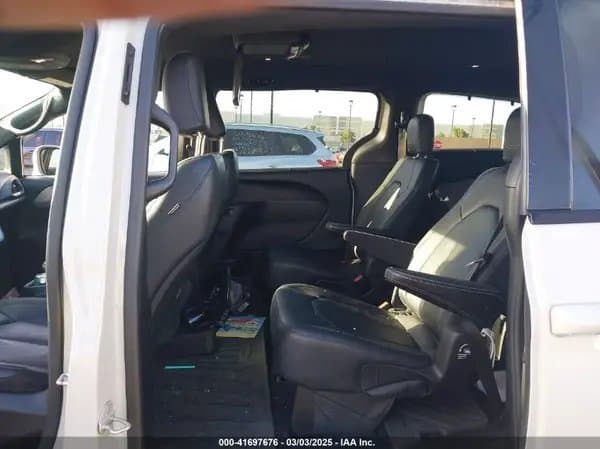 Chrysler Pacifica 2020