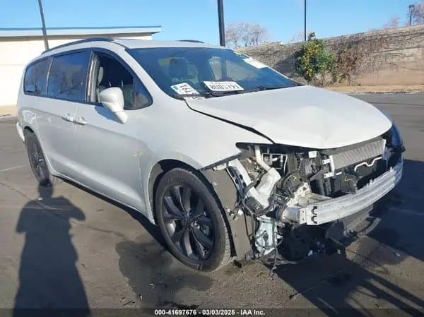Chrysler Pacifica 2020