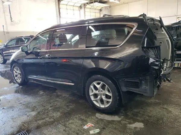 Chrysler Pacifica 2020